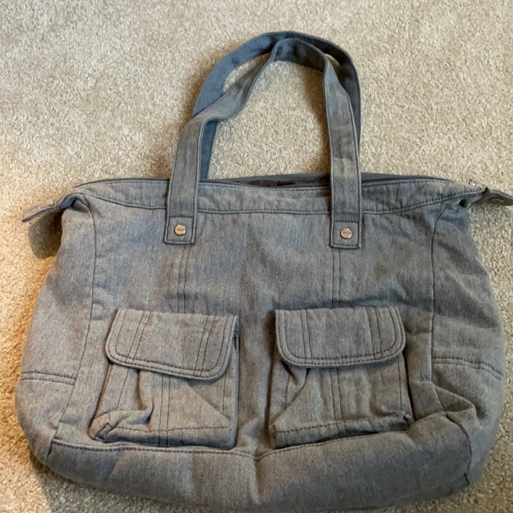 Thirty one cloth zip top tote